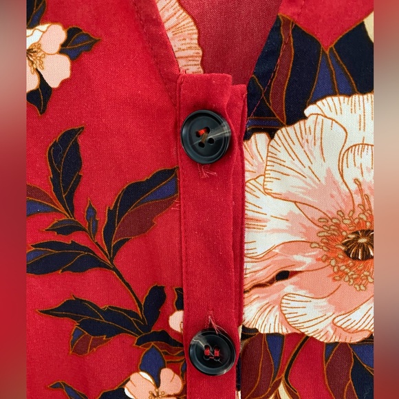 Sadie & Sage Floral Dress - Picture 4 of 15